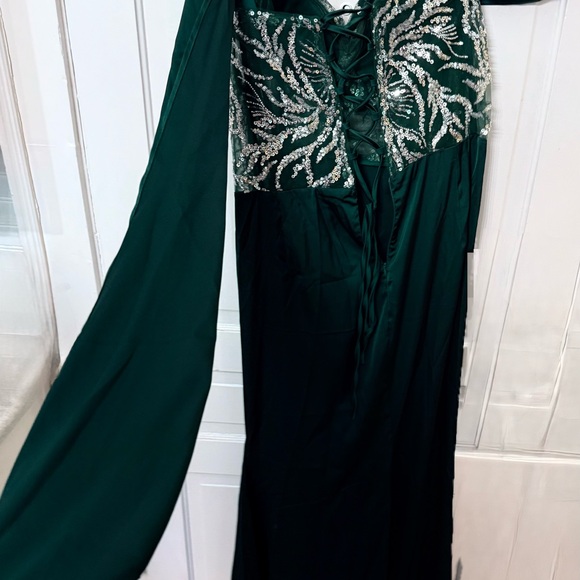Plus Size Emerald Green Sequin Maxi Gown Formal Evening Prom Wedding Guest NWT - Picture 1 of 4